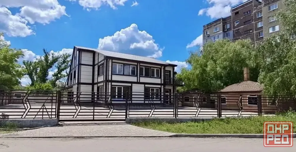 Помещение свободного назначения 522,71 кв.м Макеевка - изображение 1