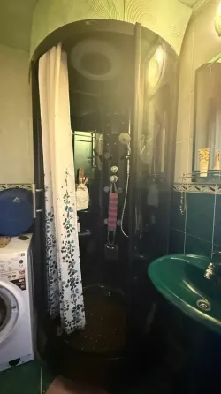 Сдаётся квартира в Будённовском районе, ул. Нижнекурганская, недалеко от Майского рынка Донецк