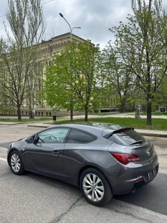 Opel Astra J Донецк