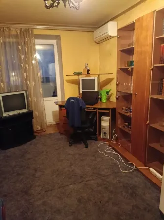 Продам 2- х комнатную квартиру, сталинкп Донецк