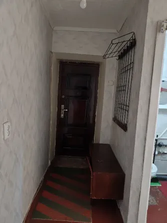 продается 1 комн. кв в зугрэсе Зугрэс