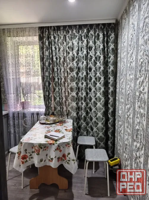 продается 2 комн. кв. на мкрн. металлургов Харцызск - изображение 9
