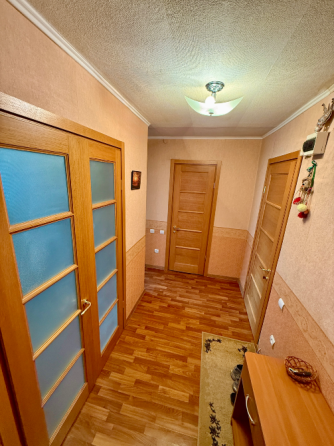 Продам двухкомнатную квартиру с индивидуальным отоплением Енакиево