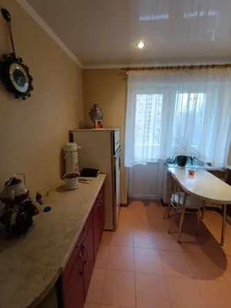 Продам 3-х комнатную квартиру в Центральном м-не Макеевка