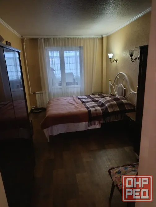 Продам 3-х комнатную квартиру в Центральном м-не Макеевка - изображение 2