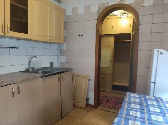 Продам 3-х комнатную квартиру в Кировском р-не Донецка. Донецк