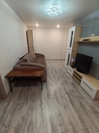 Срочно продаю 2х комнатную квартиру с ремонтом 3/3 Город Макеевка, Советский р-н, (п. Нижняя Крынка) Макеевка