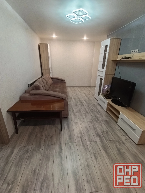 Срочно продаю 2х комнатную квартиру с ремонтом 3/3 Город Макеевка, Советский р-н, (п. Нижняя Крынка) Макеевка - изображение 1