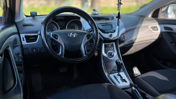 Hyundai Elantra Донецк