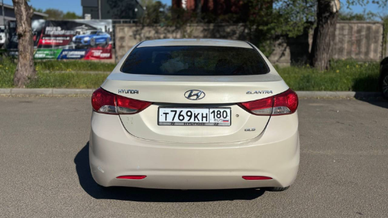 Hyundai Elantra Донецк