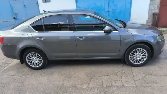 Продам авто Шкода Октавия 1.8 tsi 2015 Донецк