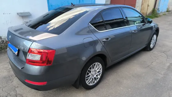 Продам авто Шкода Октавия 1.8 tsi 2015 Донецк