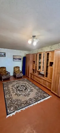 Продается 2 к. квартира в Центральном районе по ул. Урицкого, 109. Мариуполь