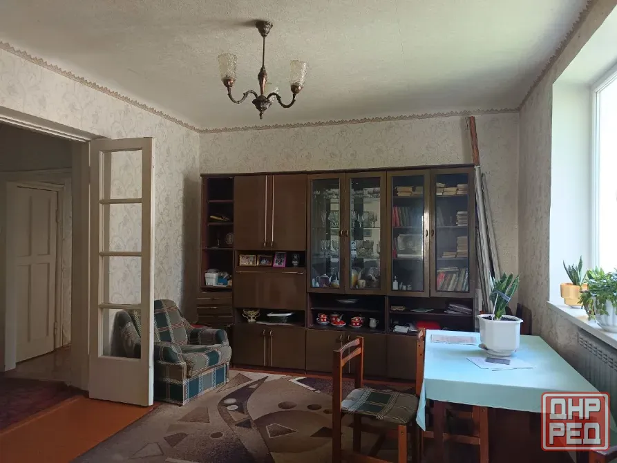 Продам трехкомнатную квартиру Зугрэс - изображение 5
