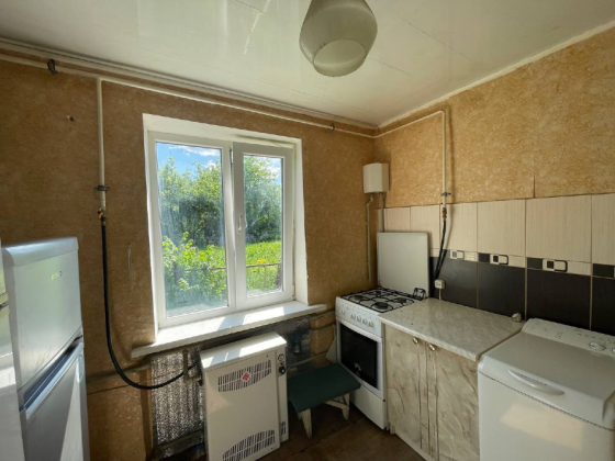 Продам квартиру Снежное
