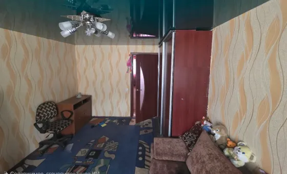 Продам 2х комнатную квартиру на 5 квартале (Горловка) Горловка