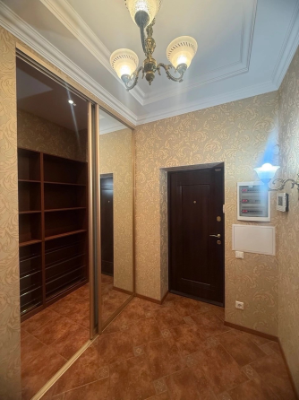Продается просторная 3-х комнатная квартира в новостройке!Донецк,Киевский район! Донецк