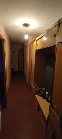 Продам 3-х комнатную квартиру Харцызск