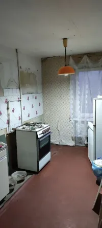 Продам 3-х комнатную квартиру Харцызск