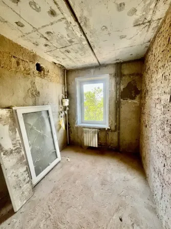 Продам 1 комнатную квартиру. Левобережный район.Пр. Тульский 160. Мариуполь