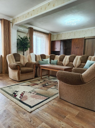 Продается 3-х комнатная квартира,Киевский район, улица Батищева 11Аг.Донецк. Донецк