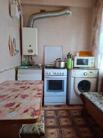 Продаётся 3-х к. кв., ул. Куйбышева, Топаз Донецк