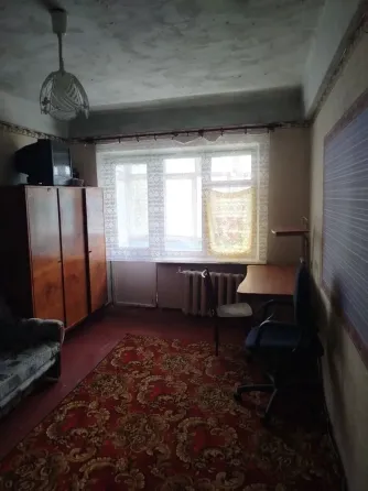 Продам 1к квартиру 5эт Шахтерск