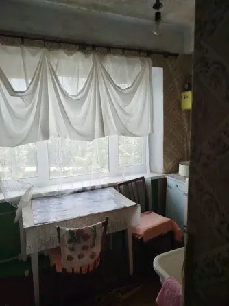Продам 1к квартиру 5эт Шахтерск