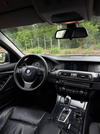 Продам bmw f10 Донецк