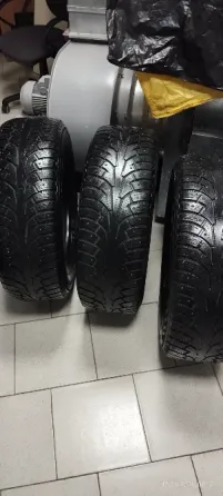 Зимняя Нокия 235*65 R17 Донецк