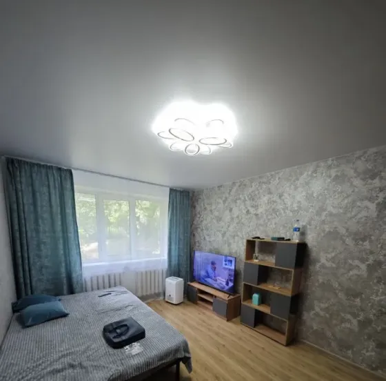Сдаю однокомнатную квартиру 30.0 м², этаж 1/5, город Донецк, Калининский район, Парк Гулливер Донецк