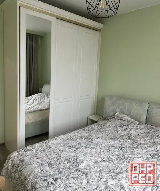 Сдаю однокомнатную квартиру 50.0 м² этаж 3/5 город Донецк, Калининский район, парк Гулливер, Детская Донецк - изображение 2