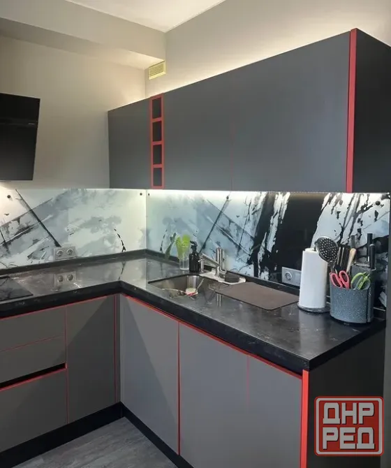 Сдаю однокомнатную квартиру 50.0 м² этаж 3/5 город Донецк, Калининский район, парк Гулливер, Детская Донецк - изображение 4