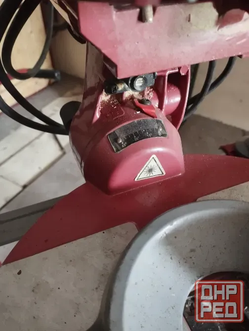 Торцовочная пила с подставкой Донецк - изображение 3