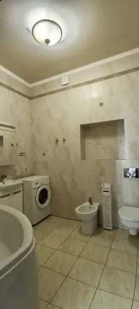 Продам 3-х комнатную квартиру 120 м² в Элитном Новострое, Жк Замковый Донецк
