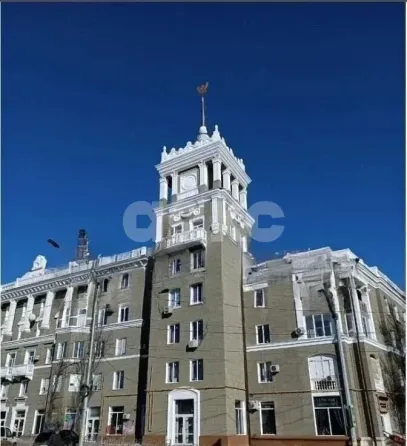 Продаётся 3-комнатная квартира в центре города с видом на драмтеатр Мариуполь