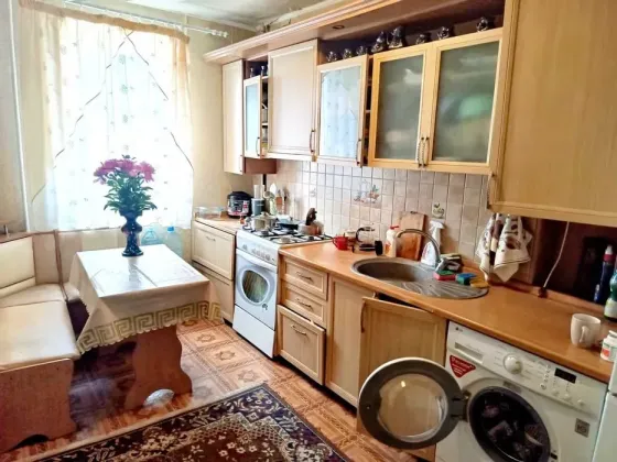 Сдается уютная двухкомнатная квартира в Куйбышевском районе Донецка, ориентир док Донецк