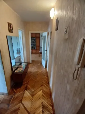 Сдам двухкомнатную квартиру в Кировском районе, ориентир 22 училище Донецк