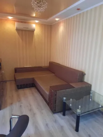 Стоматология, ул. Кирова, 2к. кв-ра, евроремонт, кухня-студио, 2/5 Донецк