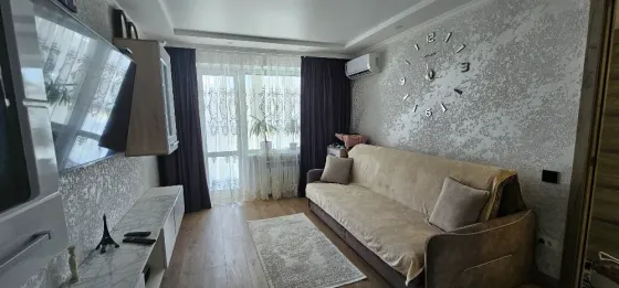 Продам квартиру в самом центре города Мариуполь