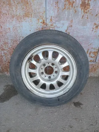 Продаю запаску на бмв,р 15,оригинальная Донецк