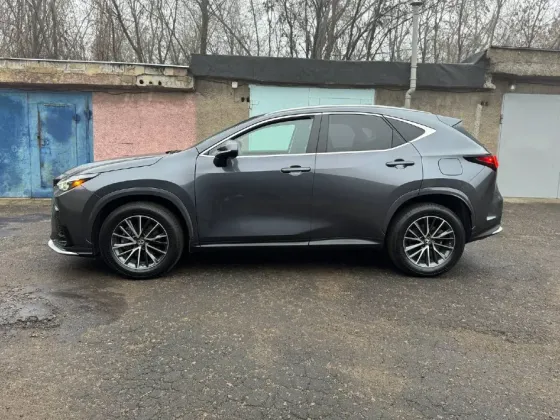Lexus NX 350 Hybrid 2022 Донецк