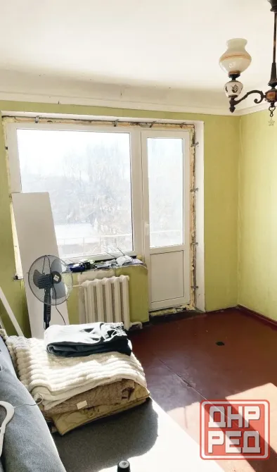 Продам 1ком Майский рынок, Нижнекурганская Донецк - изображение 1