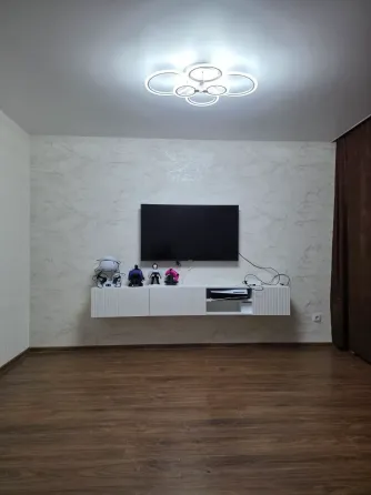 Продам 3-к. ул.Кедрина (Буденовский р-н) Донецк