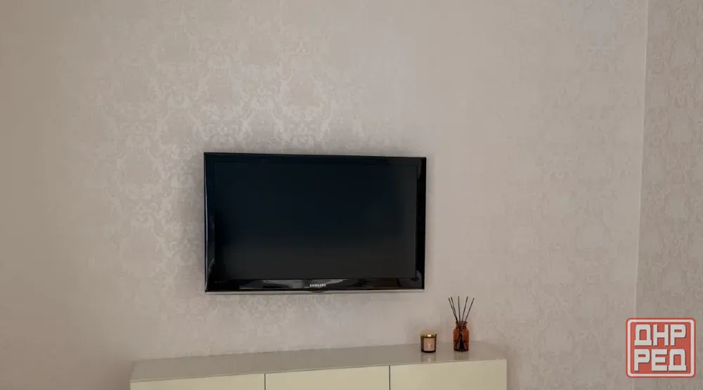 Сдаю однокомнатную квартиру 41 м² этаж 4/9. город Донецк, Будённовский район, ул. Независимости. Донецк - изображение 1