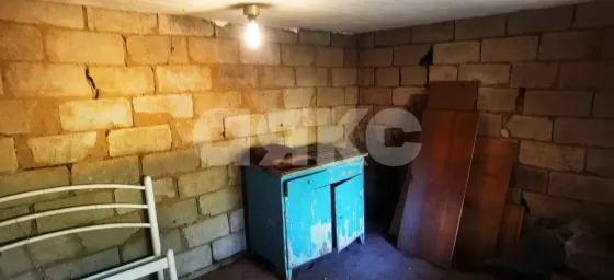Продается небольшой кирпичный дом в Приморском районе Мариуполь