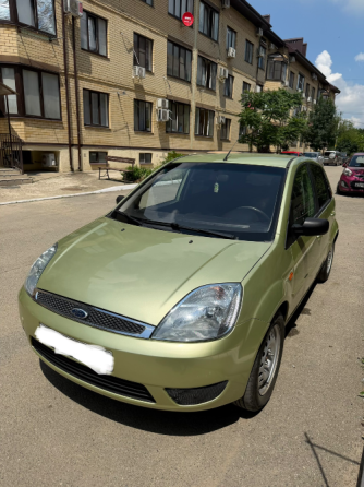 Продажа Ford Fiesta 2005год Донецк