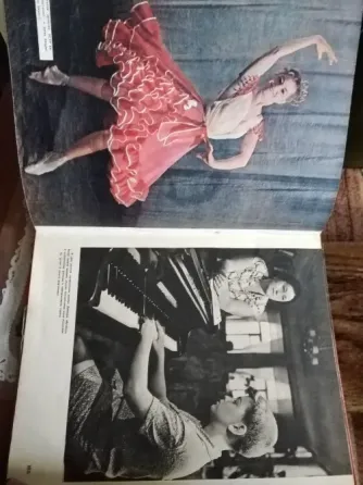 Продам фотоальбом г Донецк 1962г Донецк