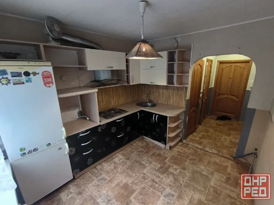 Продажа 3к кв. Ул. Щетинина Пролетарский Донецк - изображение 1