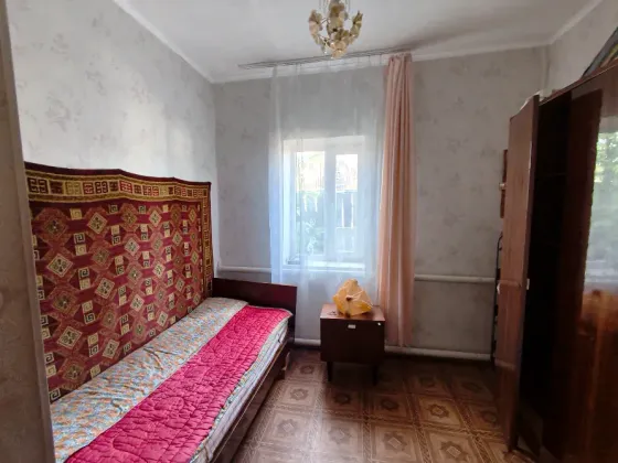 Продам 4 ком. дом на Азотном. Донецк